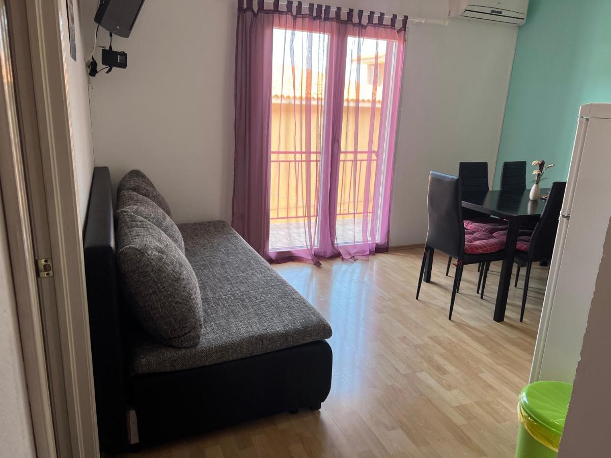 Apartmani Kacola Tučepi Exterior foto